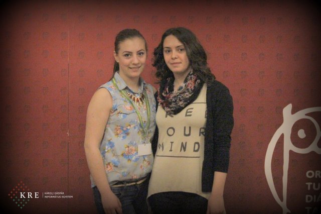 OTDK fal előtt készült képek